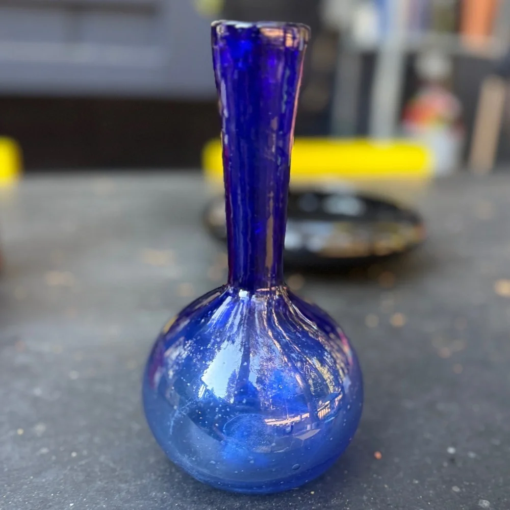 Antique Hand Blown Cobalt Blue Glass Stem / Bud Vase - Picture 2 of 5